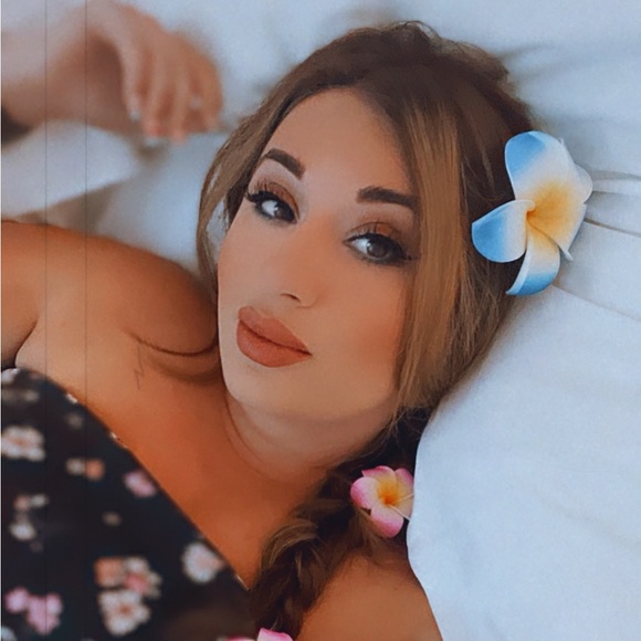 Meet your Posher, Naveen - Picture 3 of 6